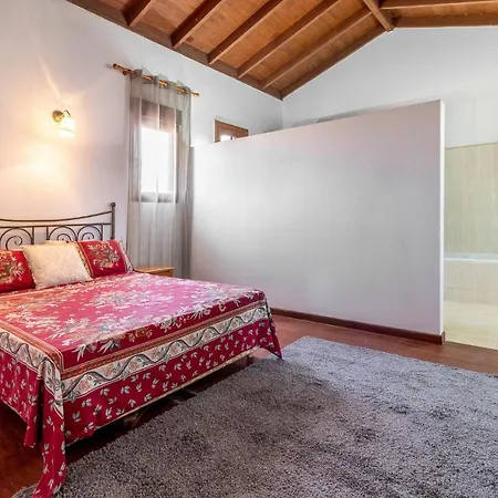 Chozo Del Viejo - Peaceful Country In La Antigua Valle de Santa Ines