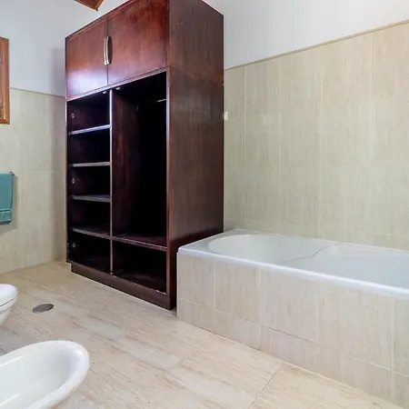 Chozo Del Viejo - Peaceful Country In La Antigua Valle de Santa Ines